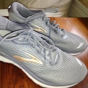 BROOKS WOMENS ADRENALINE GTS RUNNING SHOES SIZE 11D